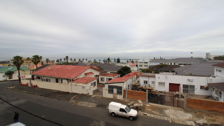 2 Bedroom Property for Sale in Quigney Eastern Cape